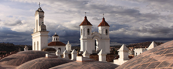 Tauchen Sie ein in die wunderbare Welt der historischen Städte auf einer Bolivien Reise
